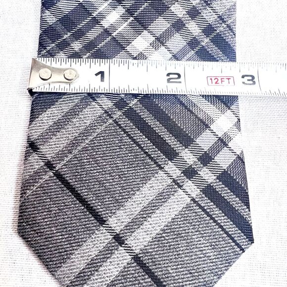 Van Heusen Men’s Classic Black/white/Gray Plaid Tie Office Preppy Corpcore - Picture 4 of 9